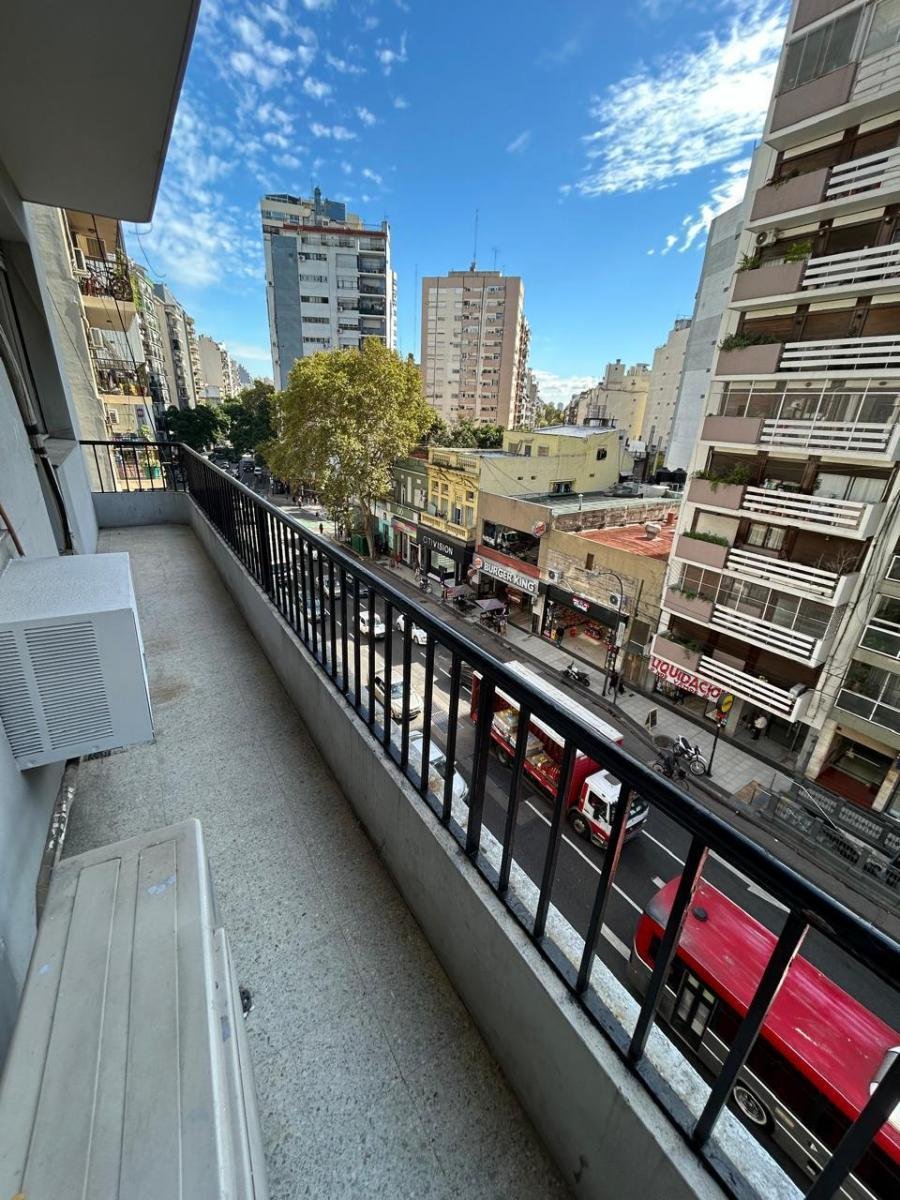 av corrientes4664 5.jpg